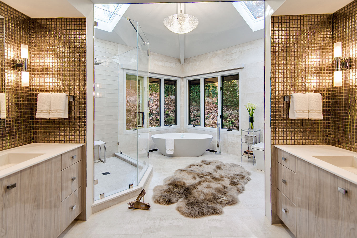 Luxe Bathroom Suite
